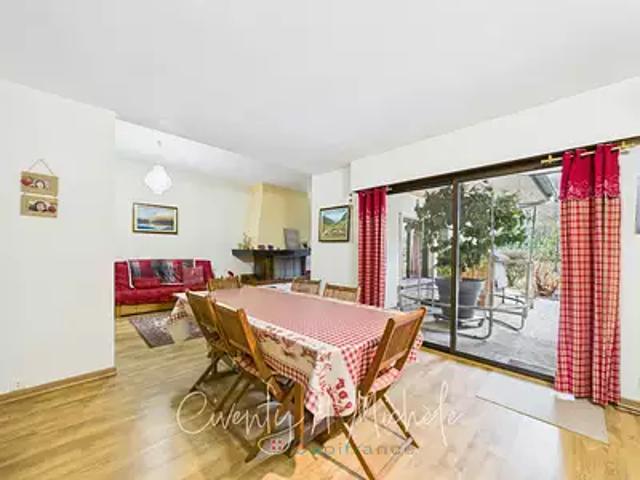 Aiton 73220 Achat / Vente maison 10 pièces t10 cave