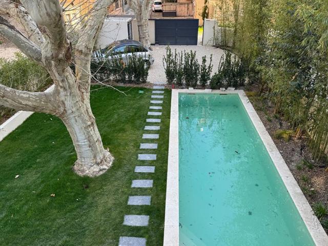 AIX CENTRE MAISON NEUVE PISCINE 240M² 5 CHAMBRES