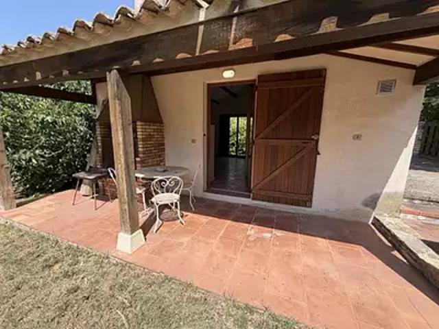 Aix en Provence 13080 Location maison 1 pièce t1 terrasse