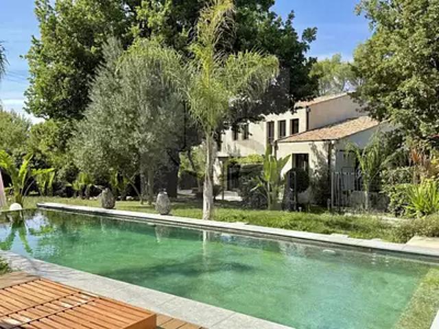 Aix en Provence 13090 Achat / Vente maison 8 pièces t8 piscine