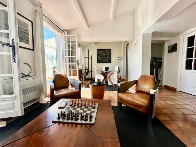 Aix En Provence Centre Historique Duplex Dernier Etage Gar. 177m² Aix en Provence