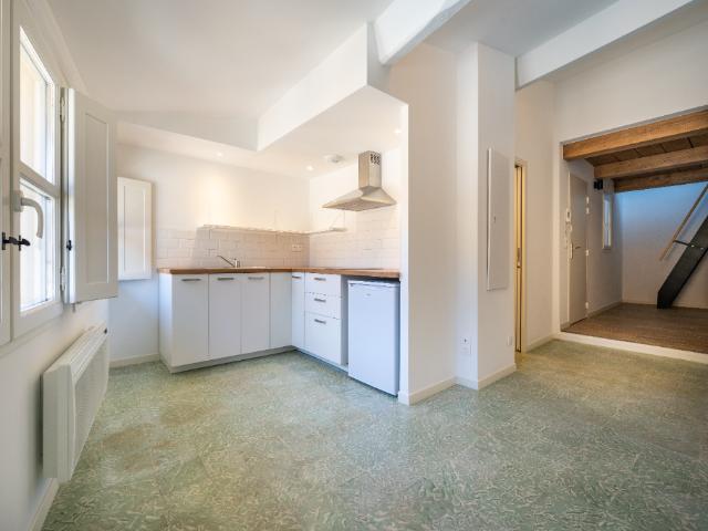 Aix en Provence centre ville TYPE 1 + mezzanine 27m²