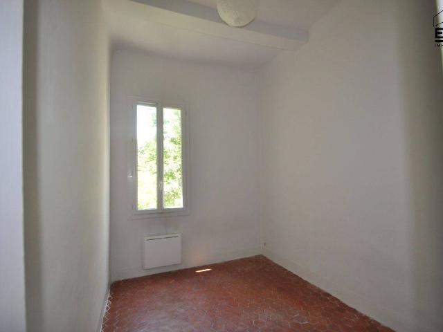 AIX EN PROVENCE A LOUER APPARTEMENT DE TYPE 2