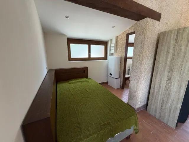 Aix en Provence Luynes: Location maison 1 pièce meublée a