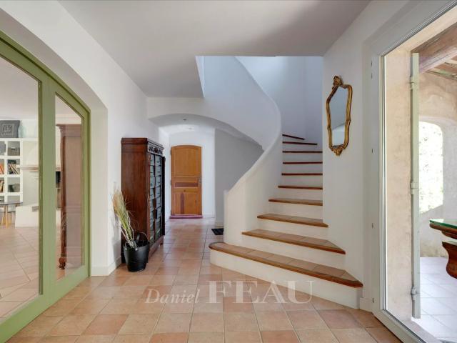 Aix en Provence Maison familiale 235m² Meyreuil