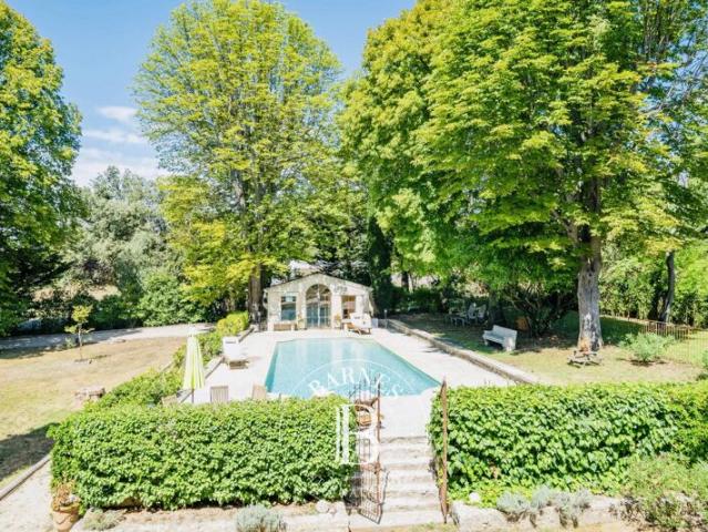 Aix en Provence, Maison 6 Chambres 347 m² en location