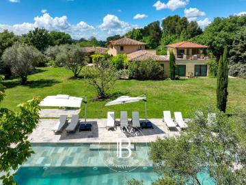 Aix En Provence Sud – Propriété D’Exception De 700 M² – Mais. 581m² Aix en Provence