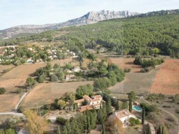 AIX EN PROVENCE SUD / PROPRIÉTÉ GRAND SITE SAINTE VICTOIRE