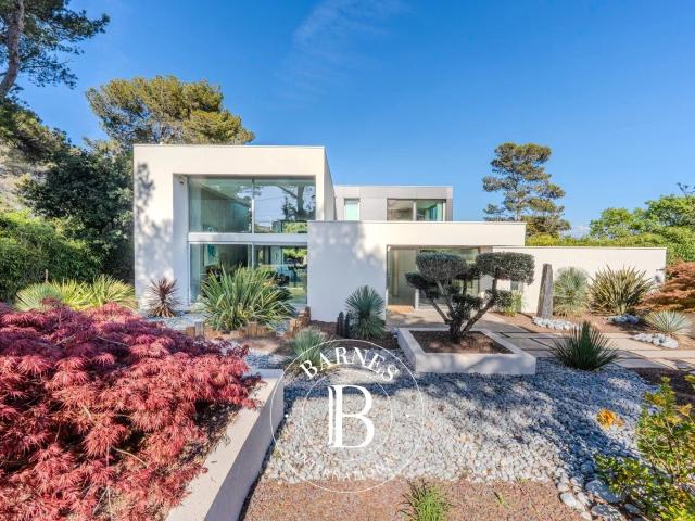 Aix En Provence Villa Ultra Contemporaine Vue Panoramiqu. 529m² Aix en Provence
