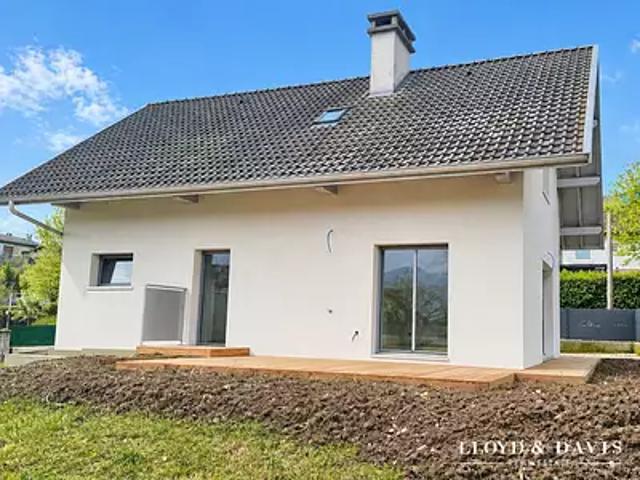 Aix les Bains 73100 Achat / Vente maison 6 pièces t6 terrasse parking