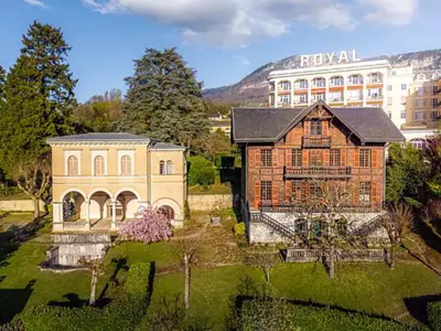 Aix les Bains 73100 Achat / Vente maison 25 pièces t25 au dernier étage