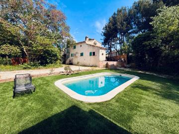 Aix Les Platanes, Maison de 5 chambres de 155m2 avec piscine, studio en bois et garage 76m2 d'annexes au coeur