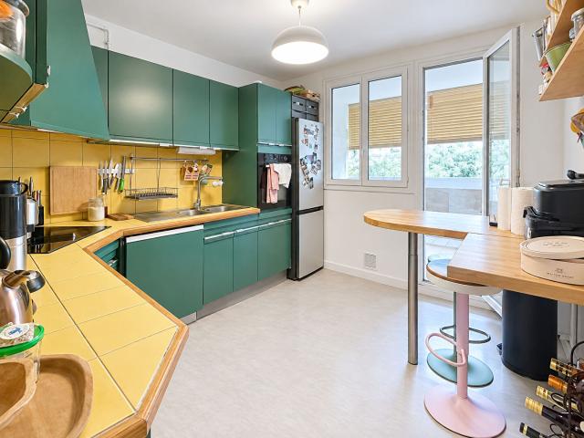 AIX SUD T3 MEUBLÉ 78 m² VUE DÉGAGÉE LOGGIA RÉSIDENCE SÉCURISÉE