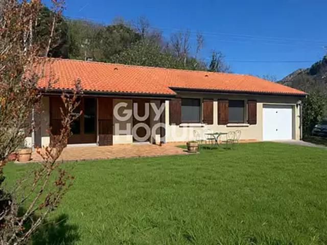 Aizac 07530 Achat / Vente maison 4 pièces t4 au dernier étage