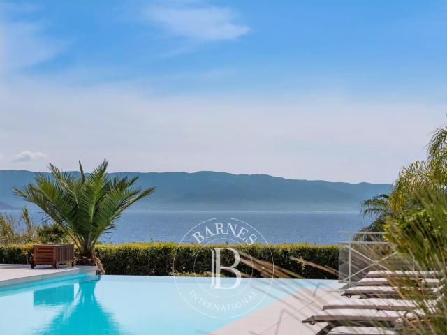Ajaccio, Route des Sanguinaires, Villa vue mer panoramique. 340m² Ajaccio