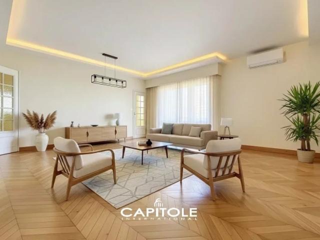 AJACCIO – SALARIO – F5 DE 143 M² AVEC TERRASSE DE 39 M², JARDIN PRIVATIF DE 130 M² ET VUE PANORAMIQUE SUR LE GOLFE – TENNIS, CAVE & GARAGE DE 22 M²
