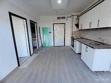 Alıcılar Gayrimenkul'den Satılık 1+1 Daire