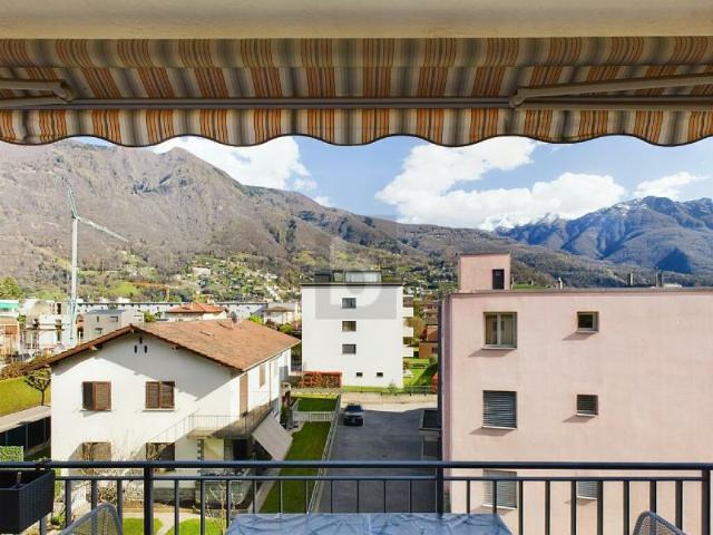 AL CENTRO, SPAZIOSO E MODERNO