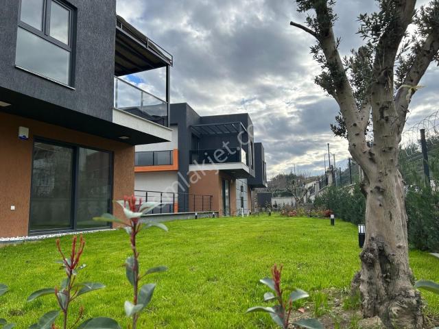 Çalı Gümüşlükte Doğa Ve Bursa Manzaralı Bahçeli Dublex Daire