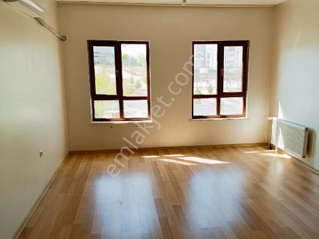 Çalışkan Emlaktan Emekli Toki Konutları 3+1 Satılık Daire