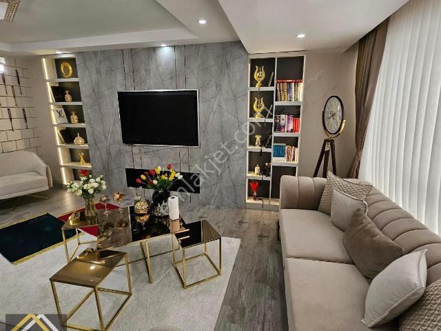 Çalışkandan Şemiklerde Site İçerisinde Lüks Satılık Daire