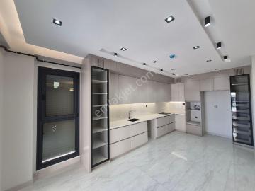 Çalışkandan Yeni Şafak Mah 3+1 190 M2