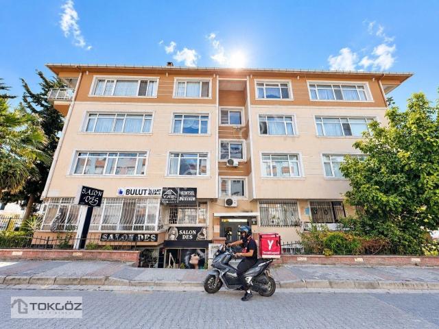 Çalışlar Merkez Naci Kasım Caddesin'de 4+1 140m2 Geniş Daire
