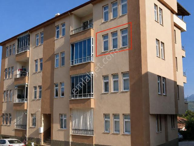 Almus Merkezde Sahibinden Arakat Bakımlı Daire