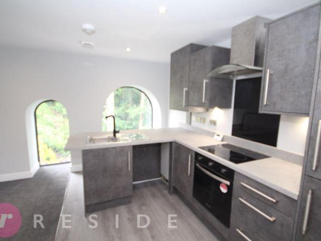 Alma Street, Bacup OL13 2 bed apartment to rent £850 pcm £196 pw