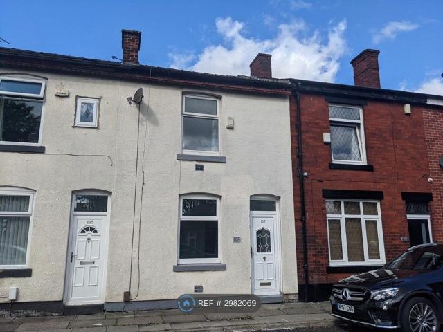 Alma Street, Radcliffe, Manchester M26, 2 bed terraced house to rent, £850 pcm | PrimeLocation