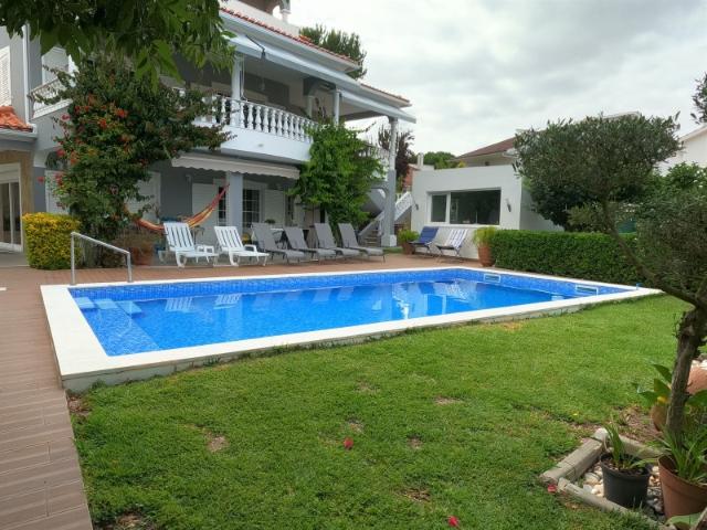 Almada T4 Marisol, Caparica