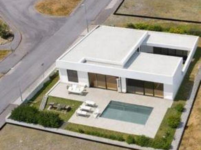 Almeida Guarda 95381741