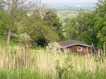 Almhütte' in Stammersdorf auf großem Grundstück. Kein bauland