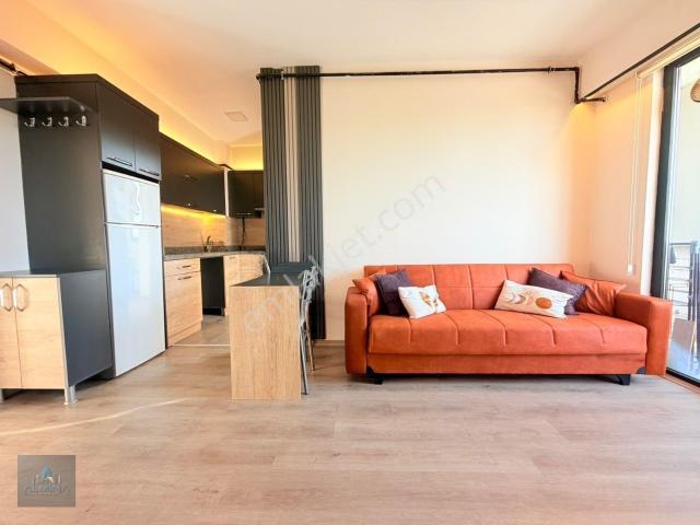 Almina'dan Site İçerisinde 2+1 Tasarımlı Kiralık Daire
