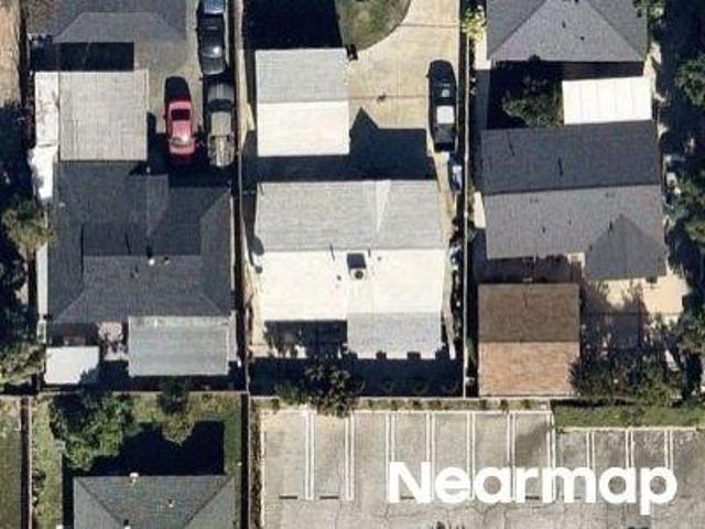 Almond Ave