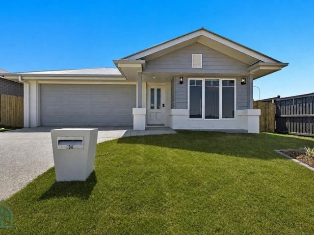 BUILT IN 2025 IMMACULATE, MOVE IN READY & MUST BE SOLD!