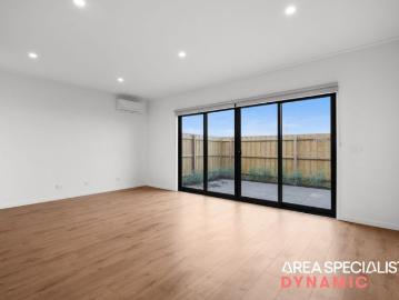 Almost New Family Home in Prime Location!