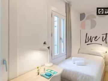 Alójate en un coliving en el Barrio Gótico