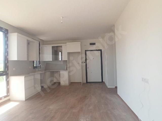 ALATA MAHALLESİNDE SATILIK 1+1 DAİRE