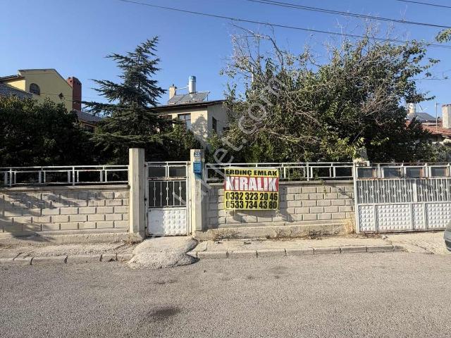 Alavardı Mahallesinde Kiralık Müstakil Ev