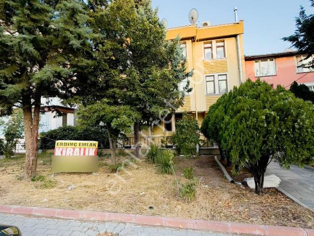 Alavardı Mahallesinde Kiralık Eşyalı Daire