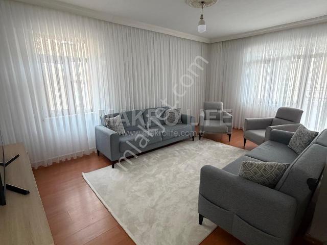 Alay Karşısı Satılık Bakımlı 2+1 110 M2 Daire