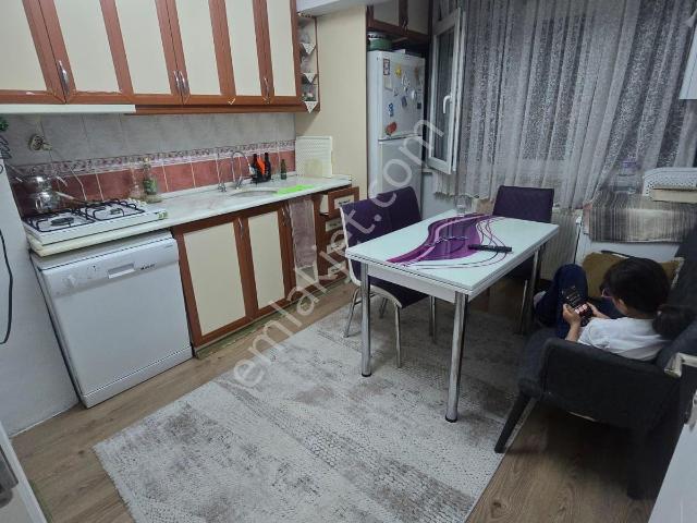 Alaybey Mh'de 2+1 Kapalı Mutfaklı Satılık Masrafsız Daire