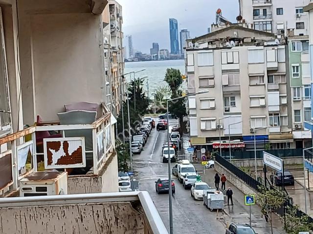 Alaybey Çarşıda 175 M2 Geniş 3+1 Satılık Daire Yatırımlık
