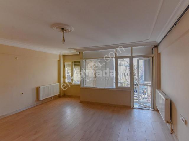 Alaybeyde 3+1 Ara Kat Doğalgazlı Kiralık Daire