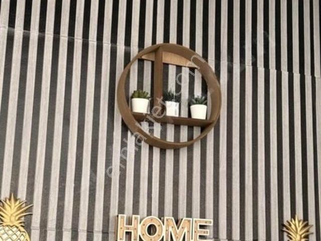 Alaybey'de Eşyalı Kiralık | Köşe 1+1 | Tadilatlı | Sahile 240 Mt