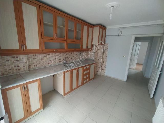 Alaybey'de Askeriye Yakını Kiralık Daire