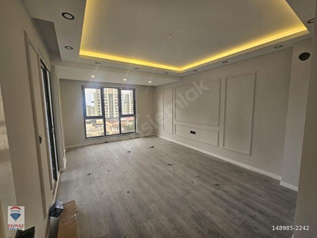 ALAÇAM CADDESİNE YAKIN LÜX 2+1 DAİRE