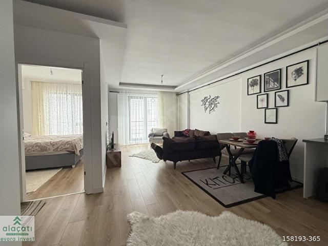 alaçatıdan FUL EŞYALI, ARA KATTA, SIFIR 1+1 KİRALIK DAİRE!