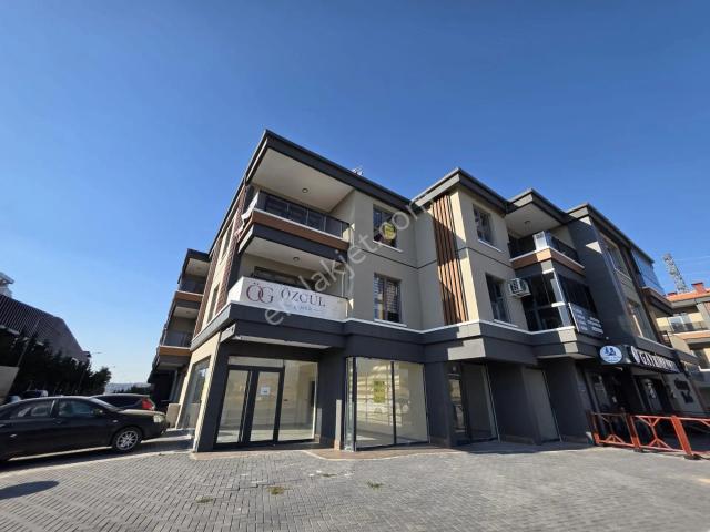 Alaçatıdan Gölbaşı Paradise Sitesinde Bahçe Kullanımlı 1+1 Daire